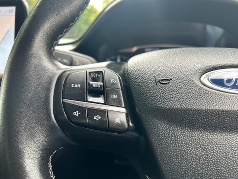 Ford Fiesta ACTIVE X 24