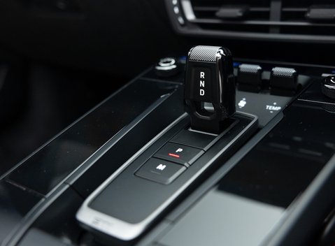 Porsche 911 Targa 4 GTS (992) 32