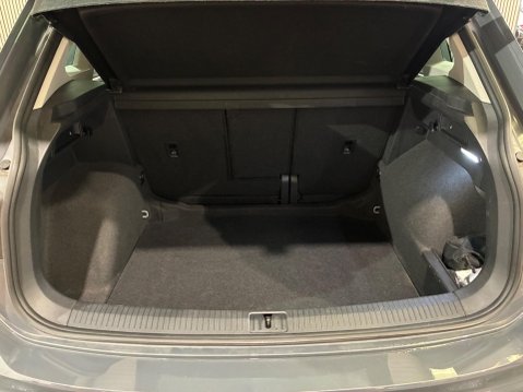 Volkswagen Tiguan 1.5 TSI Active DSG Euro 6 (s/s) 5dr 50