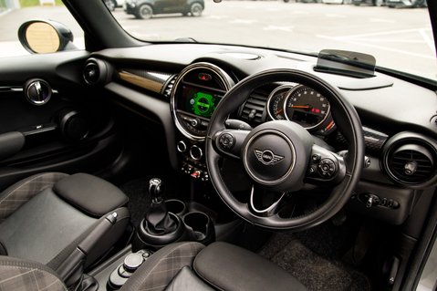 Mini Convertible COOPER S 4