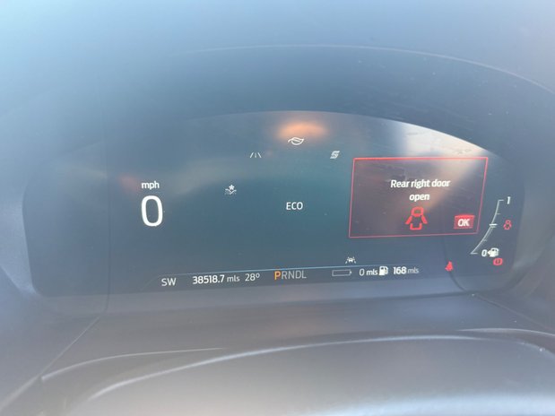 Ford Kuga ST-LINE FIRST EDITION 26
