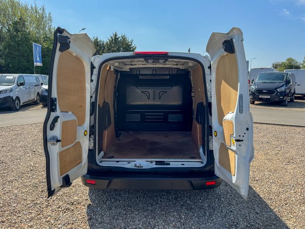 Ford Transit Connect SWB L1H1 Low Roof 200 Leader Air Con EURO 6 8