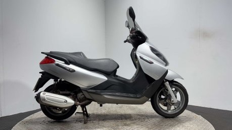 Piaggio X7 250 2008 23K GREAT RUNNING MAXI SCOOTER 250CC CLEAN BIKE 1