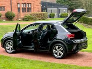 Volkswagen T-Roc R-LINE TSI 4MOTION DSG 17