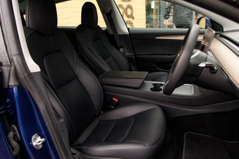 Tesla Model 3 MODEL 3 26