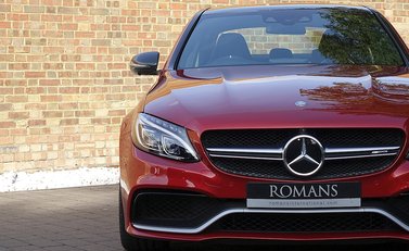 Mercedes-Benz C63 C63 S Saloon 27