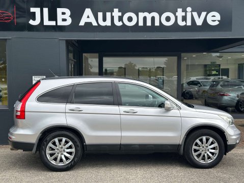Honda CR-V 2.0 CR-V ES-T i-VTec Auto 4WD 5dr 8