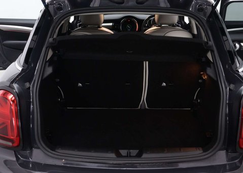 Mini Hatch 2.0 Cooper S Exclusive Auto 5dr 52