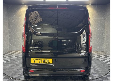 Ford Transit Custom 2.0 320 EcoBlue Limited Crew Van Double Cab 5dr Diesel Manual L2 H1 Euro 6 7