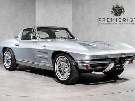 Chevrolet Corvette Stingray SPLIT WINDOW MANUAL FUELIE. FULL RESTO. MATCHING NUMBERS. IMMACULATE. 