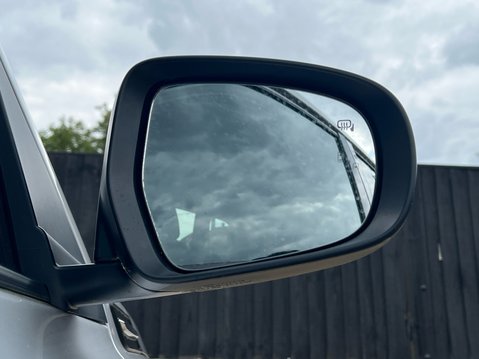Suzuki Vitara SZ-T 22