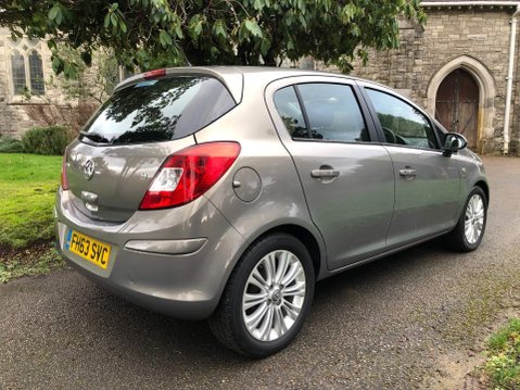 Vauxhall Corsa SE 18
