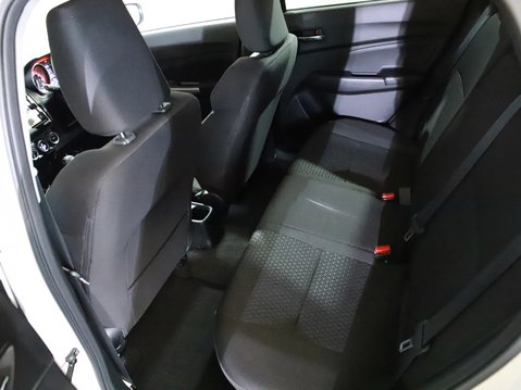 Suzuki Swift 1.2 Dualjet 83 12V Hybrid SZ5 5dr Auto 34