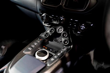 Aston Martin Vantage V12. 1 OF 333. OVER £45K IN OPTIONS. LIGHTWEIGHT PACKAGE. LIVERY PACKAGE. 38