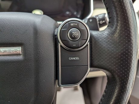 Land Rover Range Rover Sport 3.0 Range Rover Sport HSE Dynamic SDV6 Auto 4WD 5dr 80