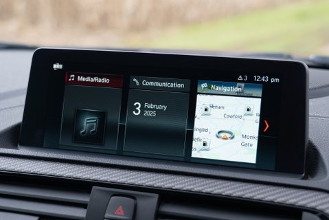 BMW M2 COMPETITION 15