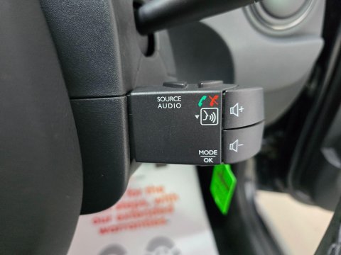 Dacia Duster 1.5 dCi Laureate EDC Euro 6 (s/s) 5dr 30