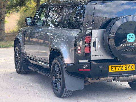 Land Rover Defender 3.0 Defender X-Dynamic SE D MHEV A 4WD 5dr 7