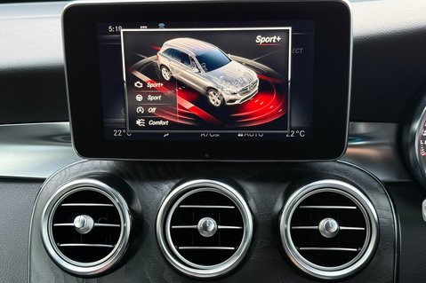 Mercedes-Benz GLC GLC 350 D 4MATIC AMG LINE PREMIUM PLUS -360 CAMERAS -FULL M/B SERVICE HIST 43