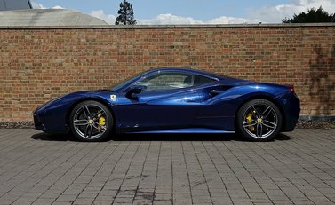 Ferrari 488 GTB 12