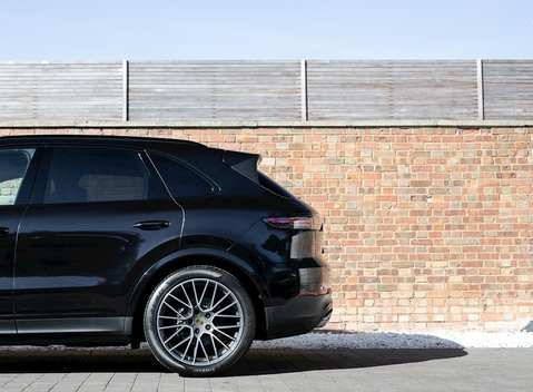 Porsche Cayenne S 23