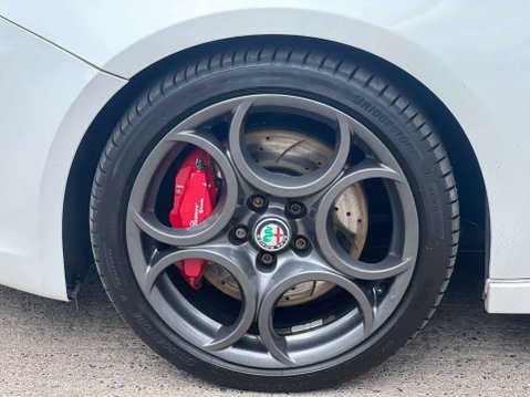 Alfa Romeo Giulietta 1.7 Giulietta Veloce TBi Semi-Automatic 5dr *NATIONAL DELIVERY* 15