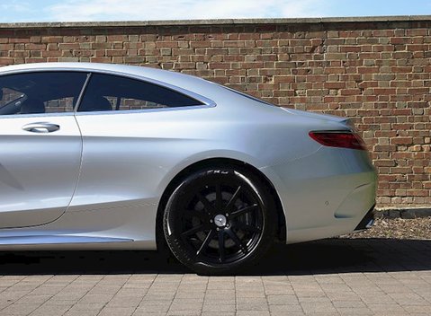Mercedes-Benz S Class S63 Coupe 4