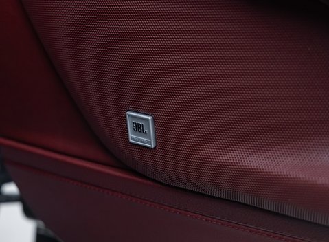 Ferrari GTC4 Lusso V12 TAILOR MADE 38