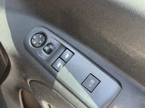Toyota Proace City 1.5 BlueHDi Design Short Panel Van Auto SWB Euro 6 (s/s) 5dr 17