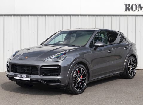 Porsche Cayenne GTS Coupé 6