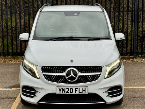 Mercedes-Benz V Class 2.2 V220d AMG Line MPV 5dr Diesel G-Tronic+ Euro 6 (s/s) 7 Seat (163 ps) 30