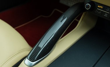 Ferrari GTC4 Lusso V12 25