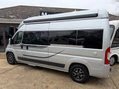 Auto-Trail V-Line 620 AUTOMATIC FIXED BED 3