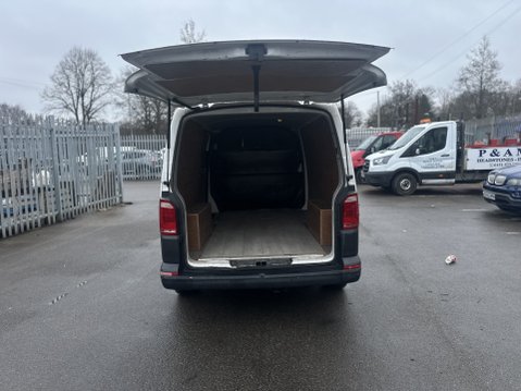 Volkswagen Transporter T32 BMT TDI LONG WHEEL BASE 140BHP NO VAT 10