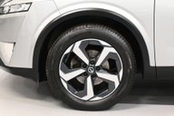 Nissan Qashqai 1.3 Qashqai N-Connecta DiG-T MHEV CVT 5dr 24