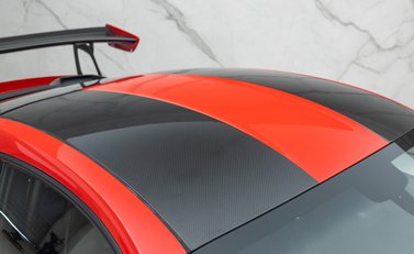 Porsche 911 GT2 RS Weissach (991) 44