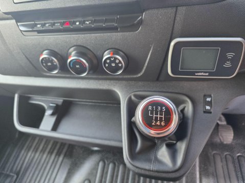 Renault Trucks Uk Master 2023 Renault Master 7