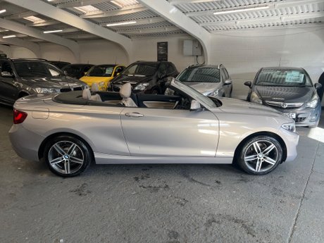 BMW 2 Series 2.0 220d Sport Auto Euro 6 (s/s) 2dr 13