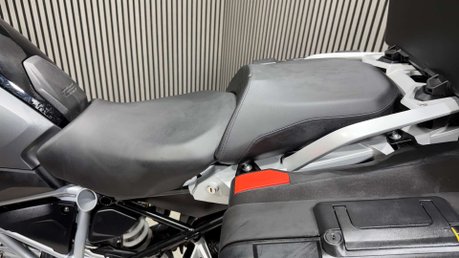 BMW R1250 TE 2019 69 PLATE ONLY 3K FULL LUGGAGE 1 OWNER ADVENTURE BIKE 56
