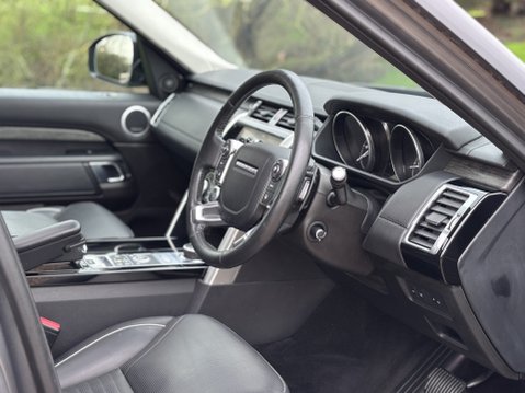 Land Rover Discovery TD6 HSE LUXURY 8