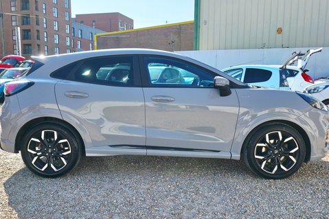 Ford Puma ST-LINE X MHEV..ONLY 1 OWNER..SAT NAV..HEATED STEERING WHEEL 12