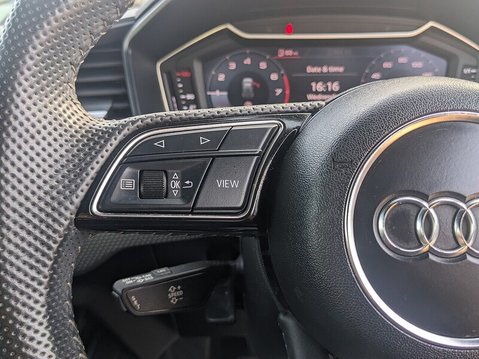 Audi A1 SPORTBACK TFSI S LINE 21