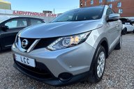 Nissan Qashqai VISIA DIG-T SMART VISION.. 7 SERVICES.. 1 PREVIOUS KEEPER..STUNNING EXAMPLE 10