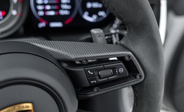 Porsche 911 Turbo S Cabriolet (992) 36