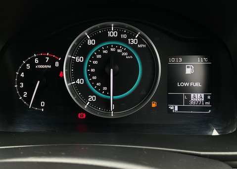 Suzuki Ignis SZ-T DUALJET 23
