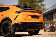 Lamborghini Urus V8 17