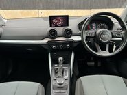 Audi Q2 TFSI SE 10