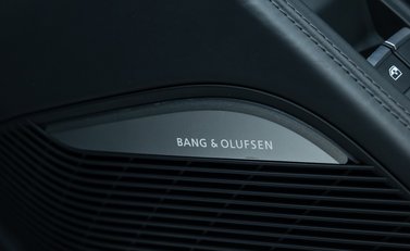 Audi R8 V10 PERFORMANCE CARBON BLACK 23