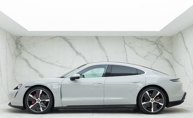 Porsche Taycan 4S 2
