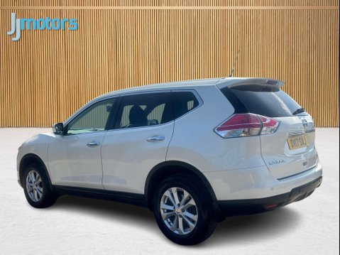 Nissan X-Trail 1.6 dCi Acenta SUV 5dr Diesel XTRON Euro 6 (s/s) (130 ps) 27